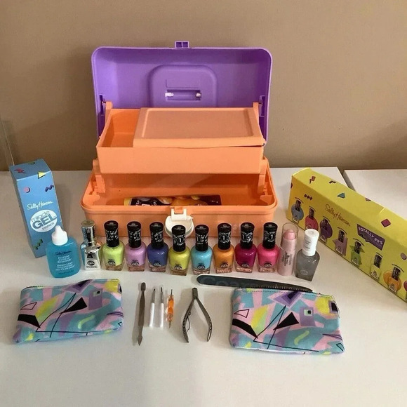 Sally Hansen Totally 90’s Collection Miracle Gel Nail Polishes & Caboodle New - Picture 1 of 6